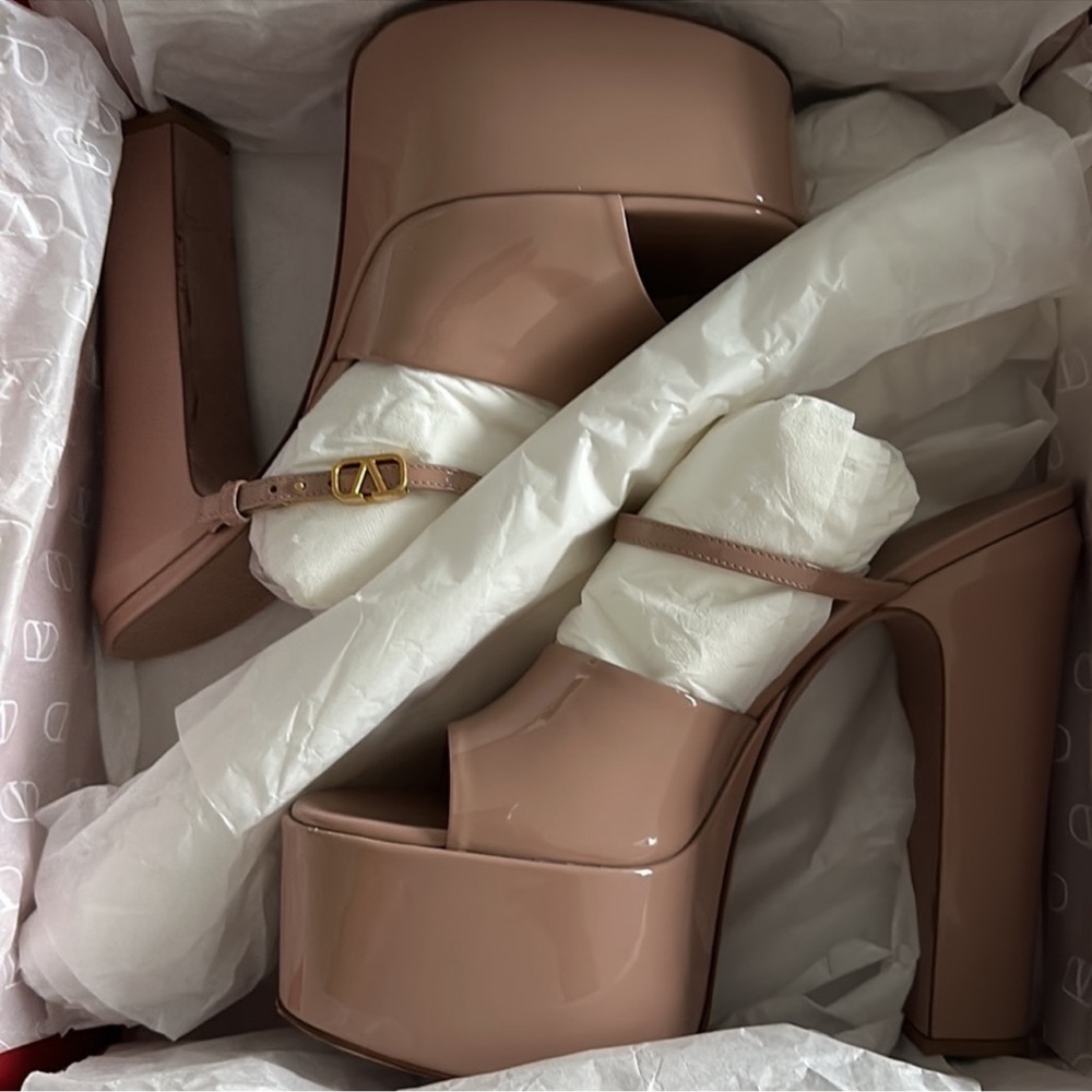 VALENTINO GARAVANI Tan-Go Platform Heeled Sandal in Rose Cannelle 40 ✨VERY RARE✨ - Picture 2 of 8